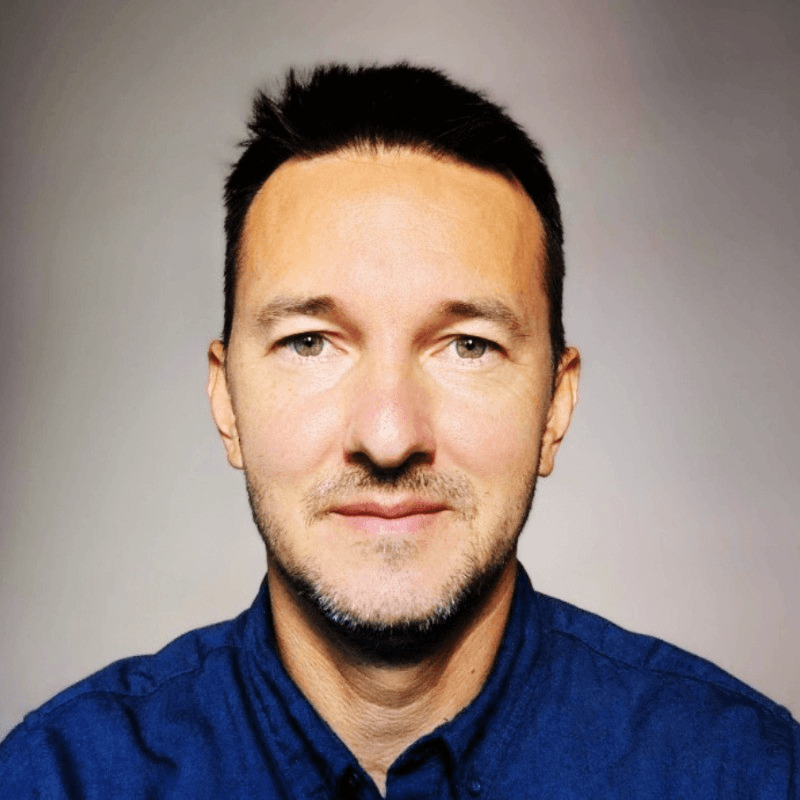 Portret Adrian Radu.